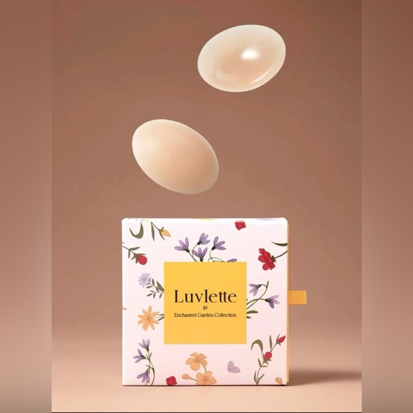 Reusable Silicone Nipple Covers - Picture 2 of 10